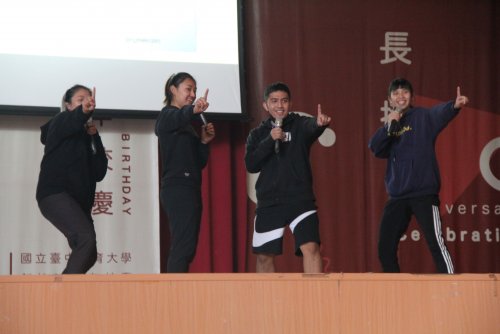 110學年度聖誕節團康活動-卡拉OK